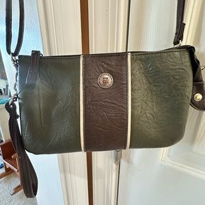 Stone Mountain Leather Convertible Crossbody bag